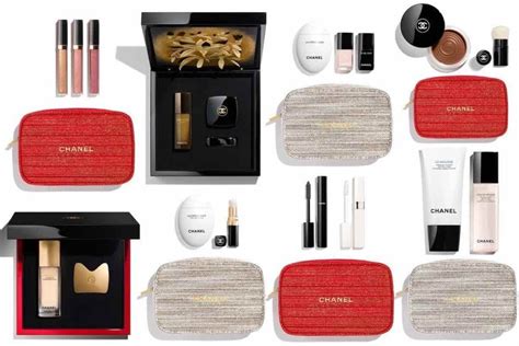 cofanetto chanel make up edizioni limited|Chanel makeup bags.